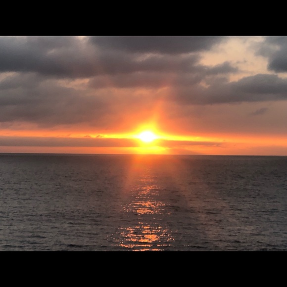 Meet your Posher! - Picture 1 of 1